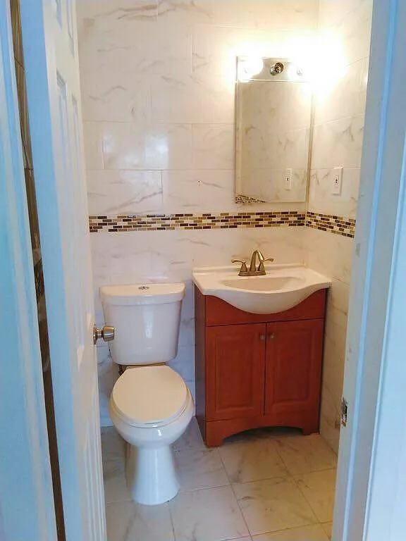 Studio, 1100 sqft, $2,995 — Photo 1