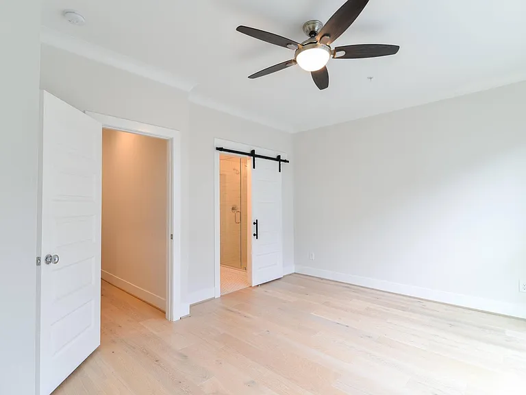 5 Seawell Ave #105 — Photo 22