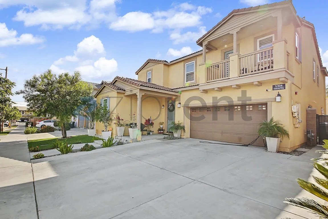 4 bed, 2980 sqft, $4,780 — Photo 2