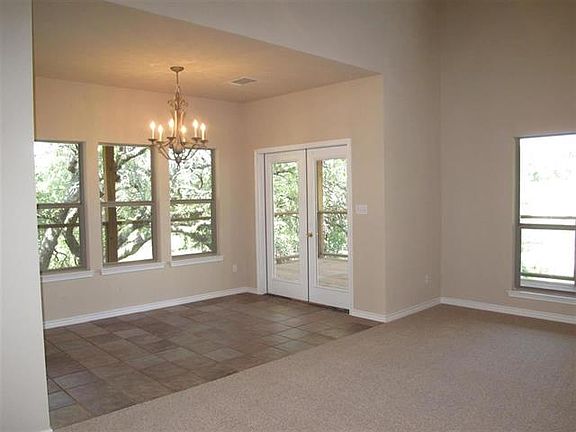 4th image of 713 Euel Moore Dr