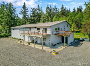 9290 Molers Ln, Blaine, WA 98230