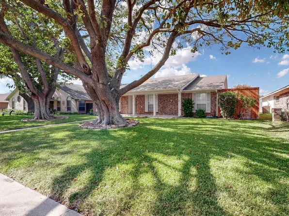 1915 J J Pearce Dr, Richardson, TX 75081