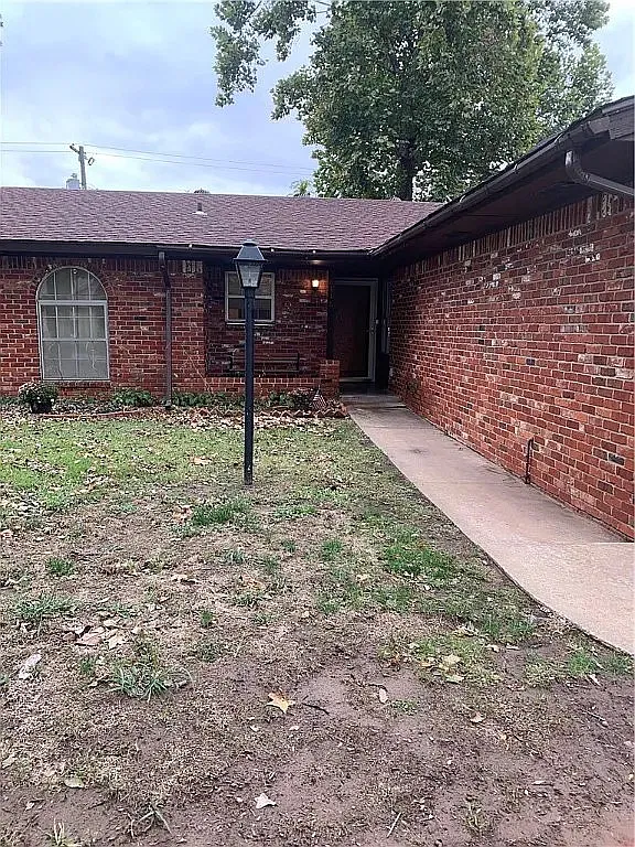 3 bed, 1315 sqft, $1,450 — Photo 2