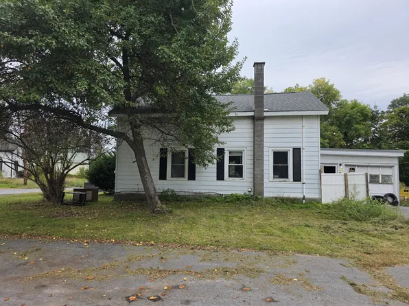 1 Moore Ln, Keeseville, NY 12944