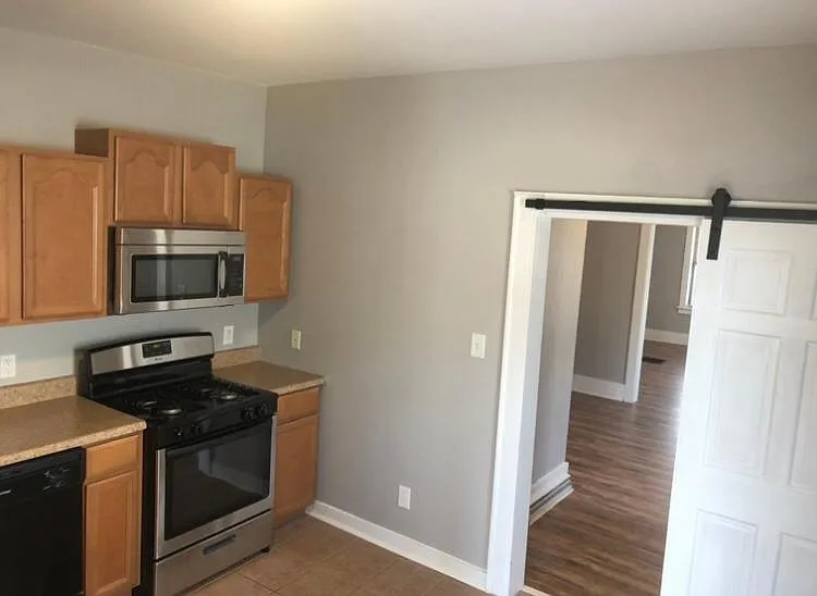 6230 Fyler Ave — Photo 3