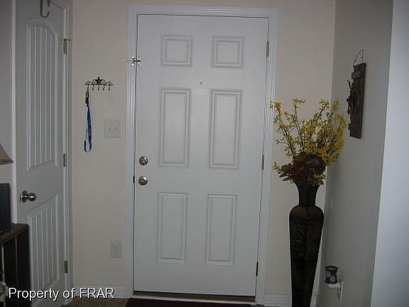 4th image of 438 Blackhawk Ln