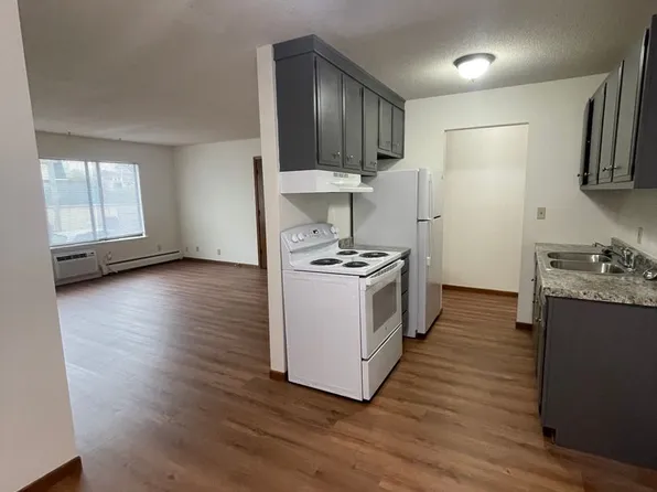 DJ Smith Realty Emerson Ave S, 3404 Emerson Ave S Unit 202, Minneapolis, MN 55408