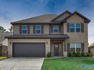 206 Oracle Cir, Huntsville, AL 35811