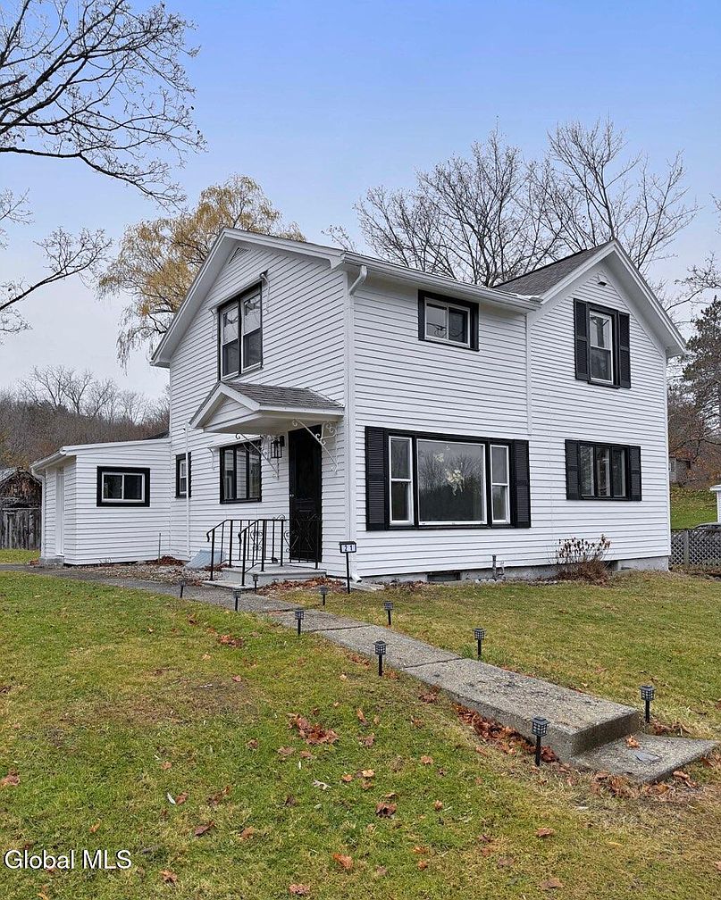 1st image of 21 Hovey Avenue