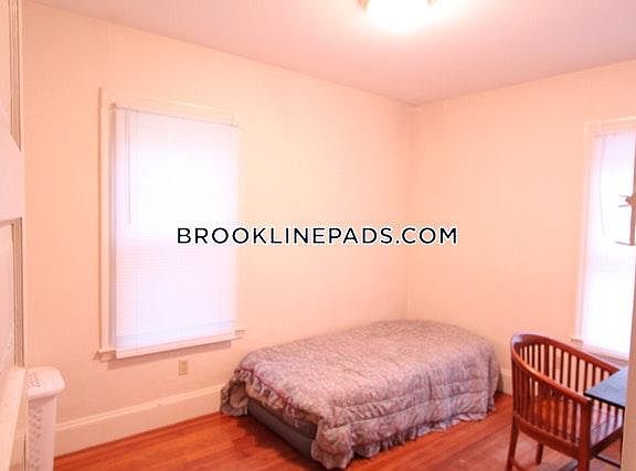 5th image of 66 Columbia St Fl 1ST