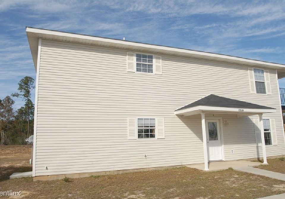 1st image of 15139 Deer Creek Dr
