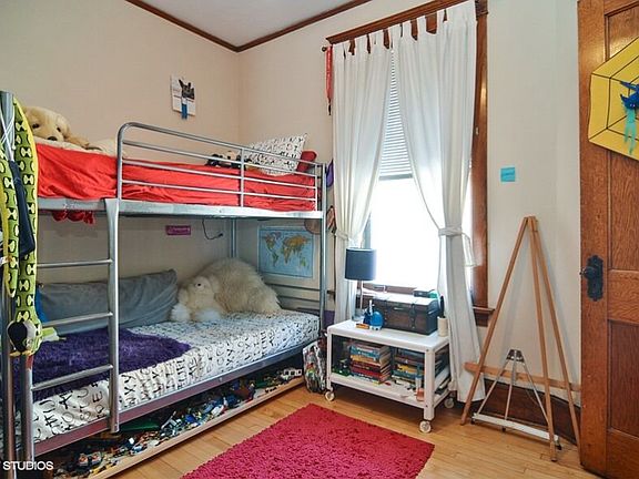 2nd image of 3806 N Wayne Avenue # Fl 2nd