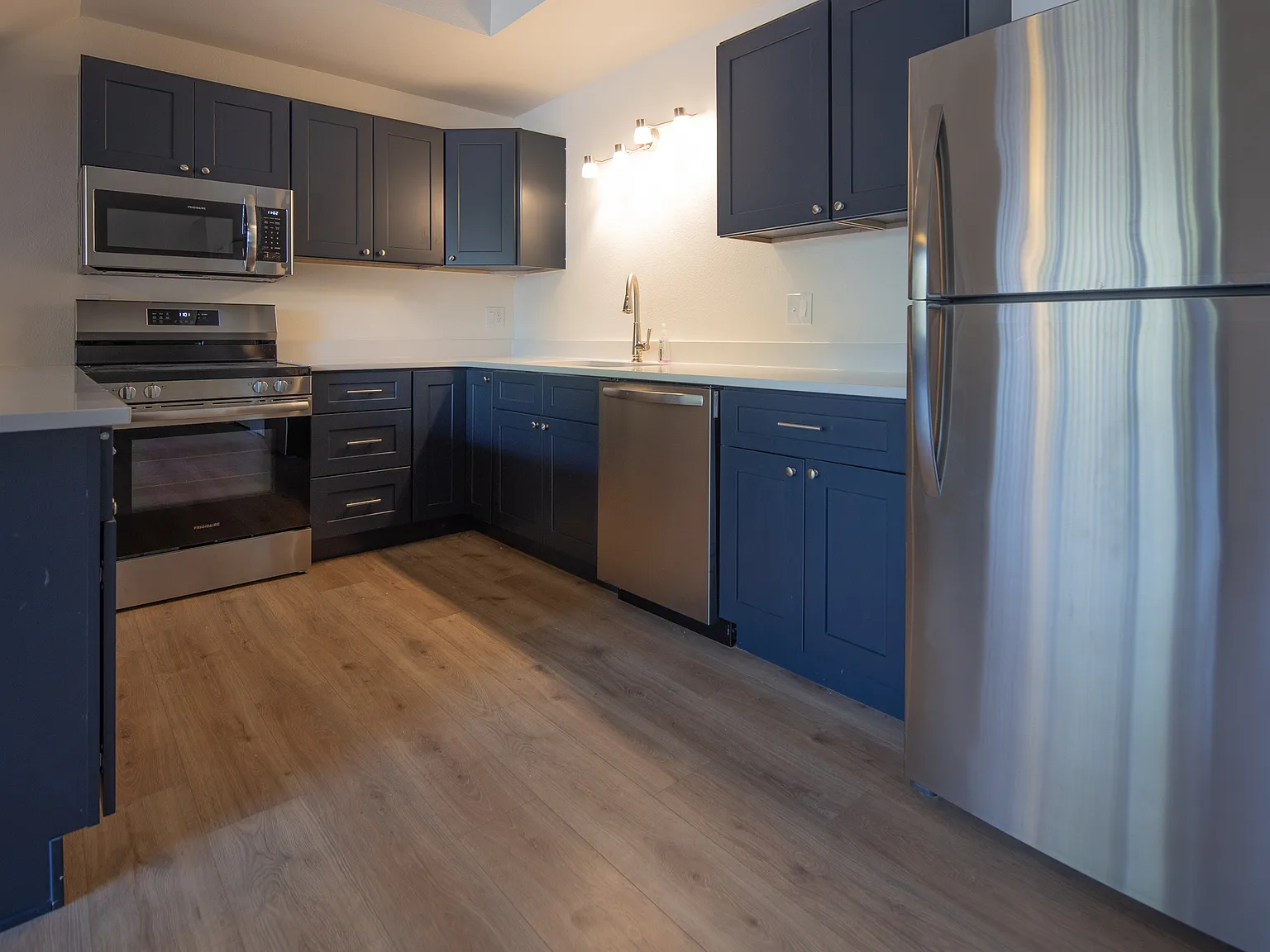 3 bed, 1392 sqft, $2,850 — Photo 4