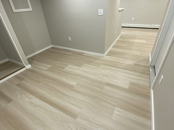 4th image of 299 Pine St #1