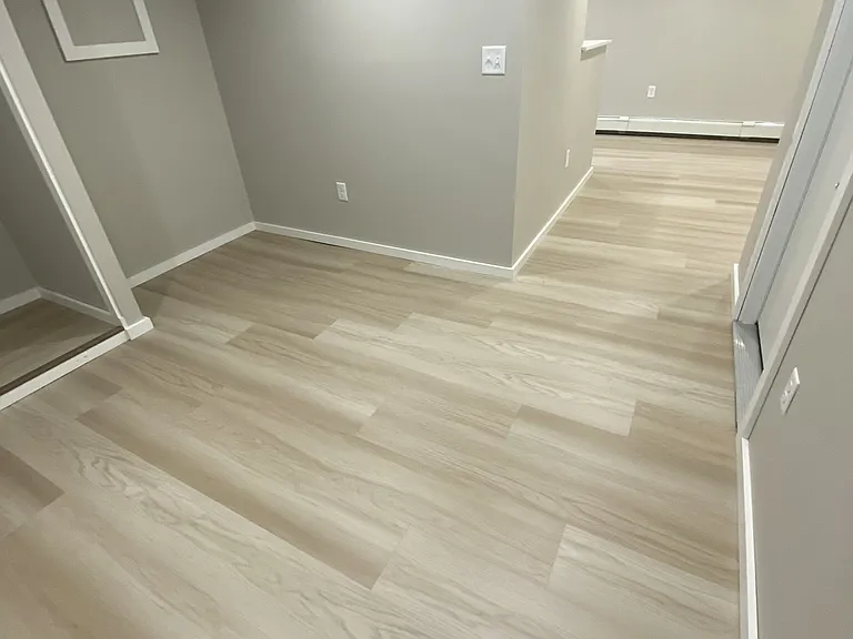 299 Pine St #1 — Photo 4