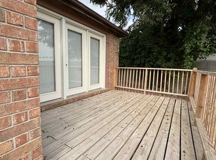 805 S 4th St #B4, Platte City, MO 64079