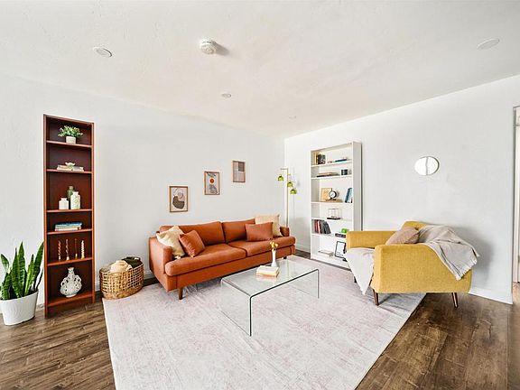 4th image of 6878 Navajo Rd Unit 52