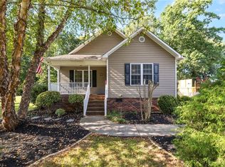 4927 Plainfield Rd, Sophia, NC 27350