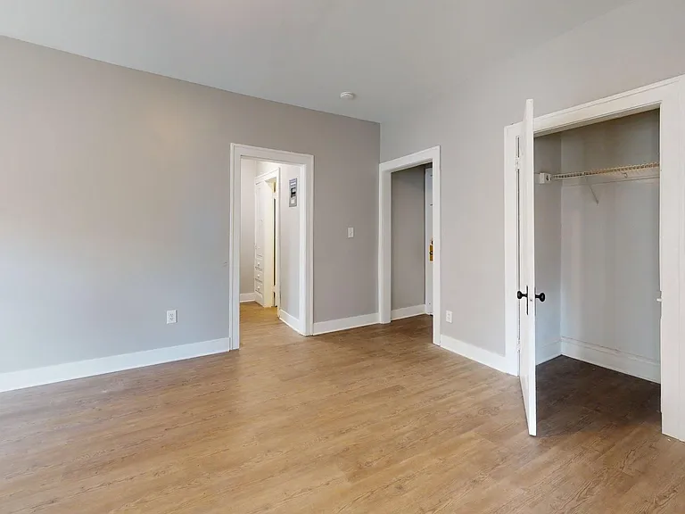 2684 Mayfield Rd — Photo 18