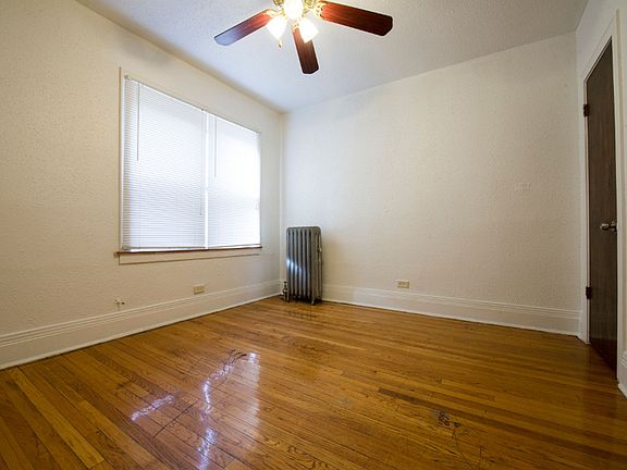 4th image of 7801 S Kingston Ave #2545-3