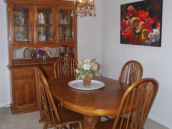 4th image of 5703 Water Oak Ln