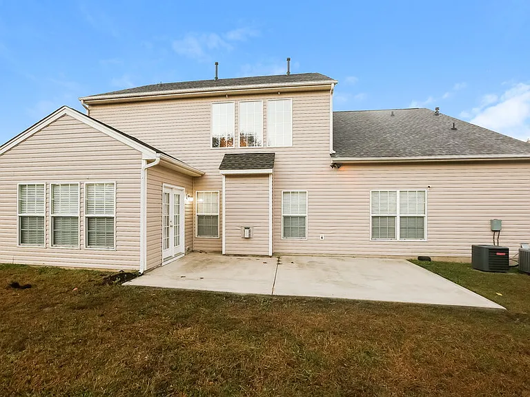 7215 Hathaway Ct — Photo 19