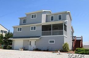 4th image of 2842 S Bay Shore Dr
