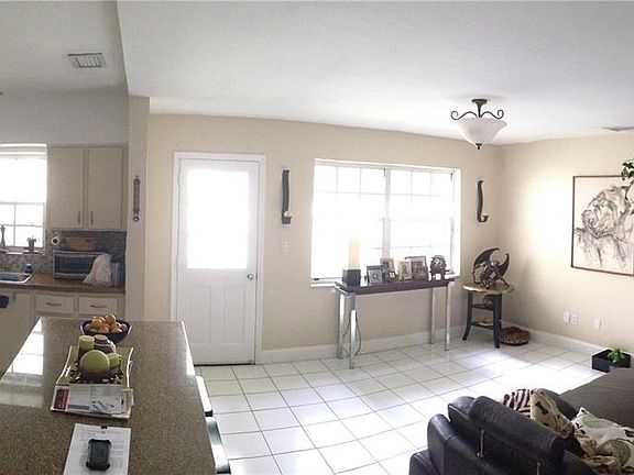 3rd image of 3314 Segovia St #B