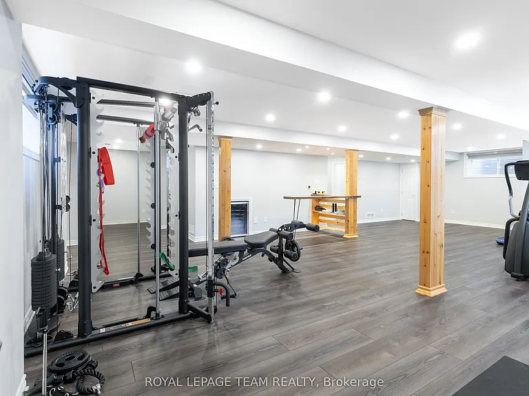 512 Breccia Hts — Photo 43