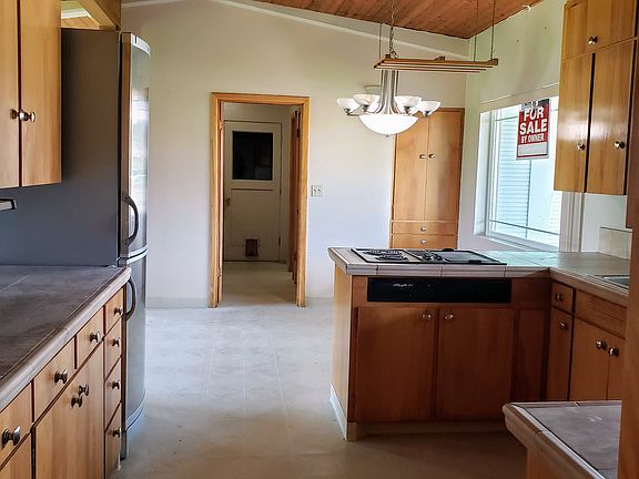 4th image of 1617 W Clearwater Ave