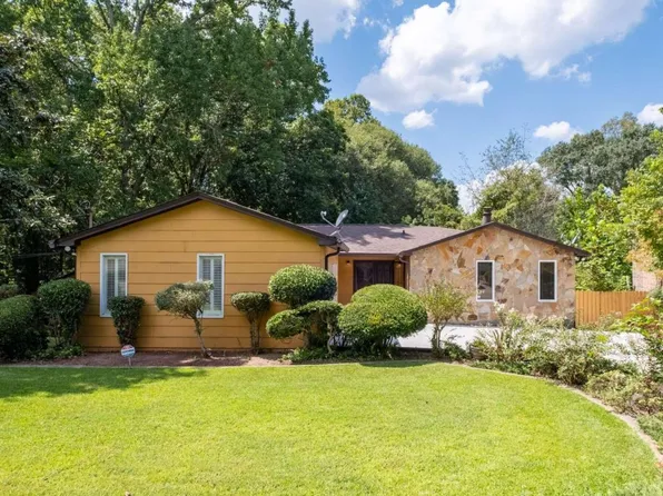 1825 Niskey Lake Rd SW, Atlanta, GA 30331