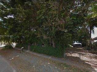 3550 NW 81st Ter, Miami, FL 33147