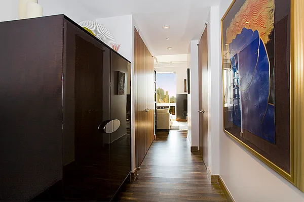 Rented by Manhattan Miami Real Estate | media 44