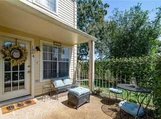 1804 Audubon Trce #1804, New Orleans, LA 70121