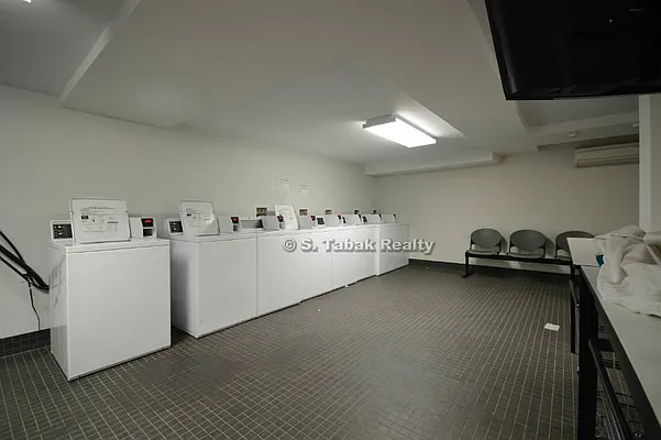 Rented by Duscany Financial Group | media 13