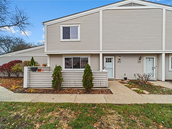 2nd image of 3239 Bay Landing Dr #30