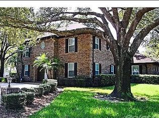4226 Winding Willow Dr, Tampa, FL 33618
