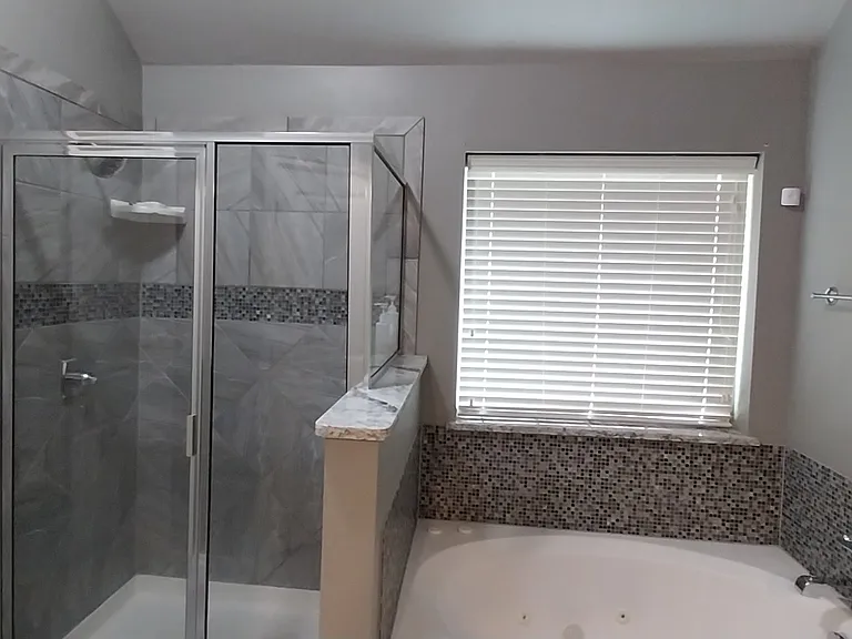 18425 Salvador Rd — Photo 15
