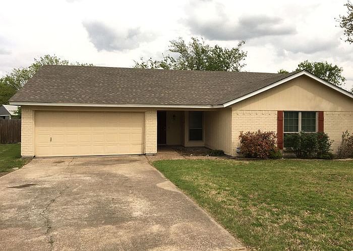 1st image of 6921 Misty Meadow Dr S