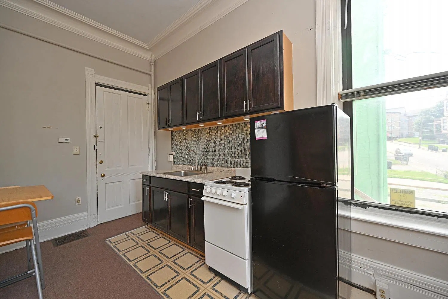 120 Lyon St — Photo 3