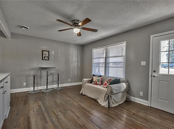 2nd image of 912 N 82nd St