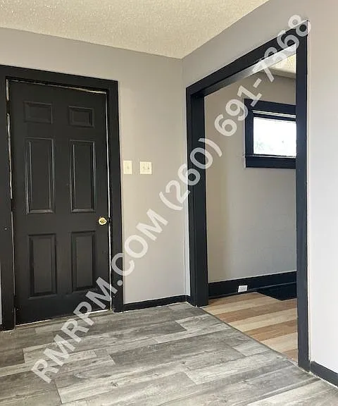 1114 Colerick St — Photo 25