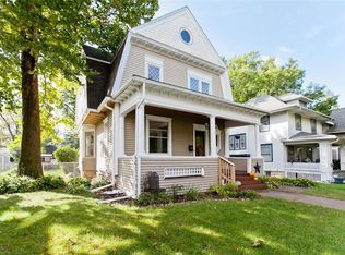 1319 A Ave NW, Cedar Rapids, IA 52405