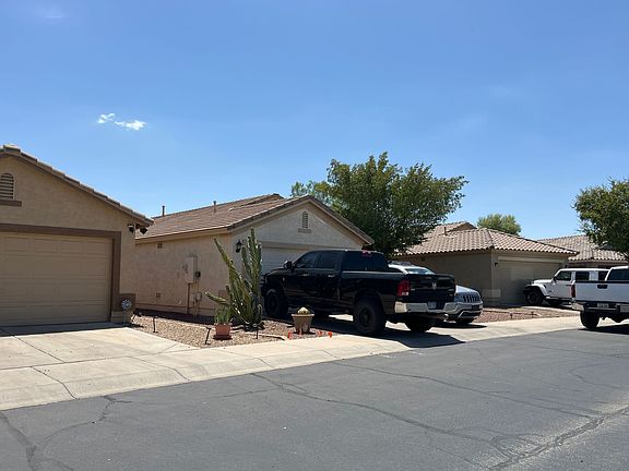 3rd image of 93 E Lupine Pl