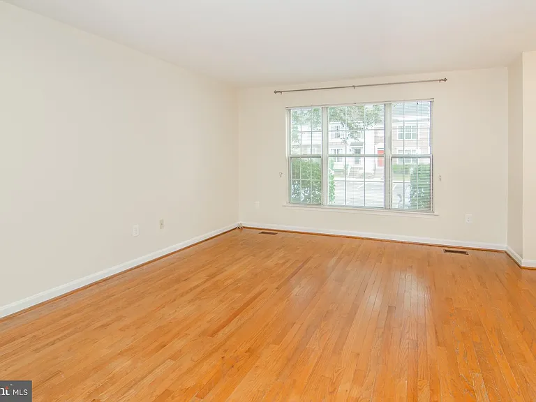 632 Lions Gate Ln — Photo 4