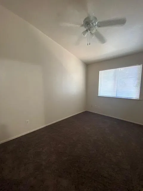 Building Photo - 4781 N Polk Ave #150