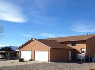 701 S Bellflower Dr, Pueblo West, CO 81007