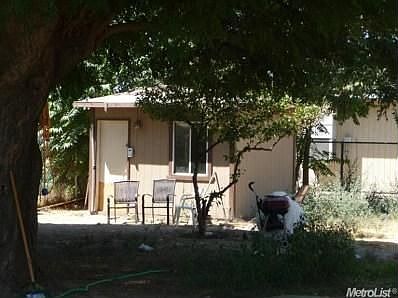2nd image of 915 Empire Ave