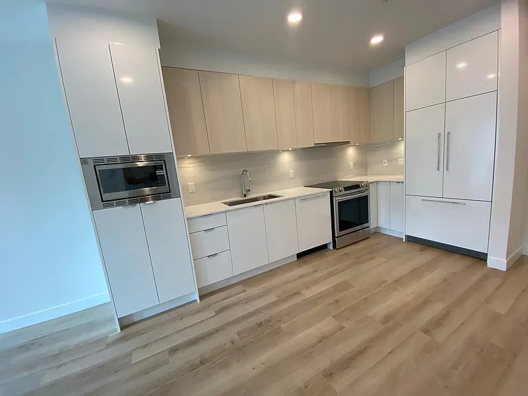 1892 Starling Dr #112 — Photo 6