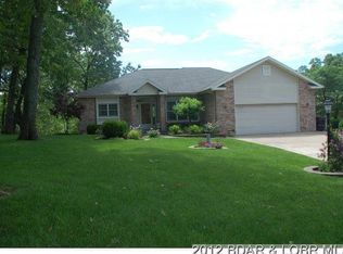 1389 Robyn Ct, Osage Beach, MO 65065